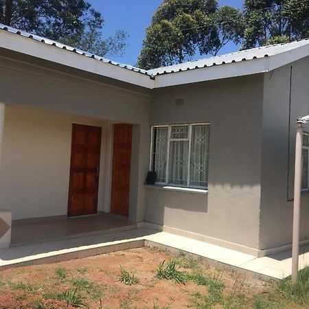 Living@G1 Guesthouse Mbabane Exterior photo