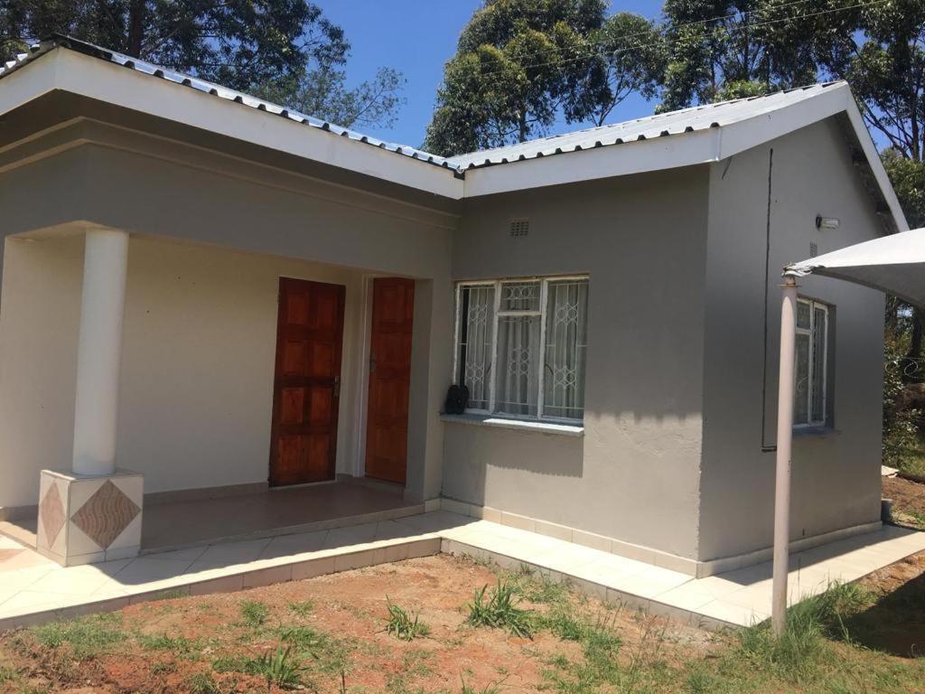 Living@G1 Guesthouse Mbabane Exterior photo